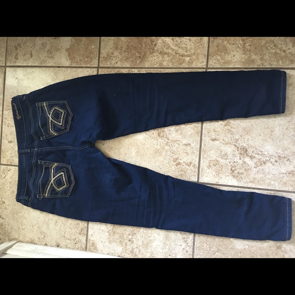 Jeans - Picture 3 of 5